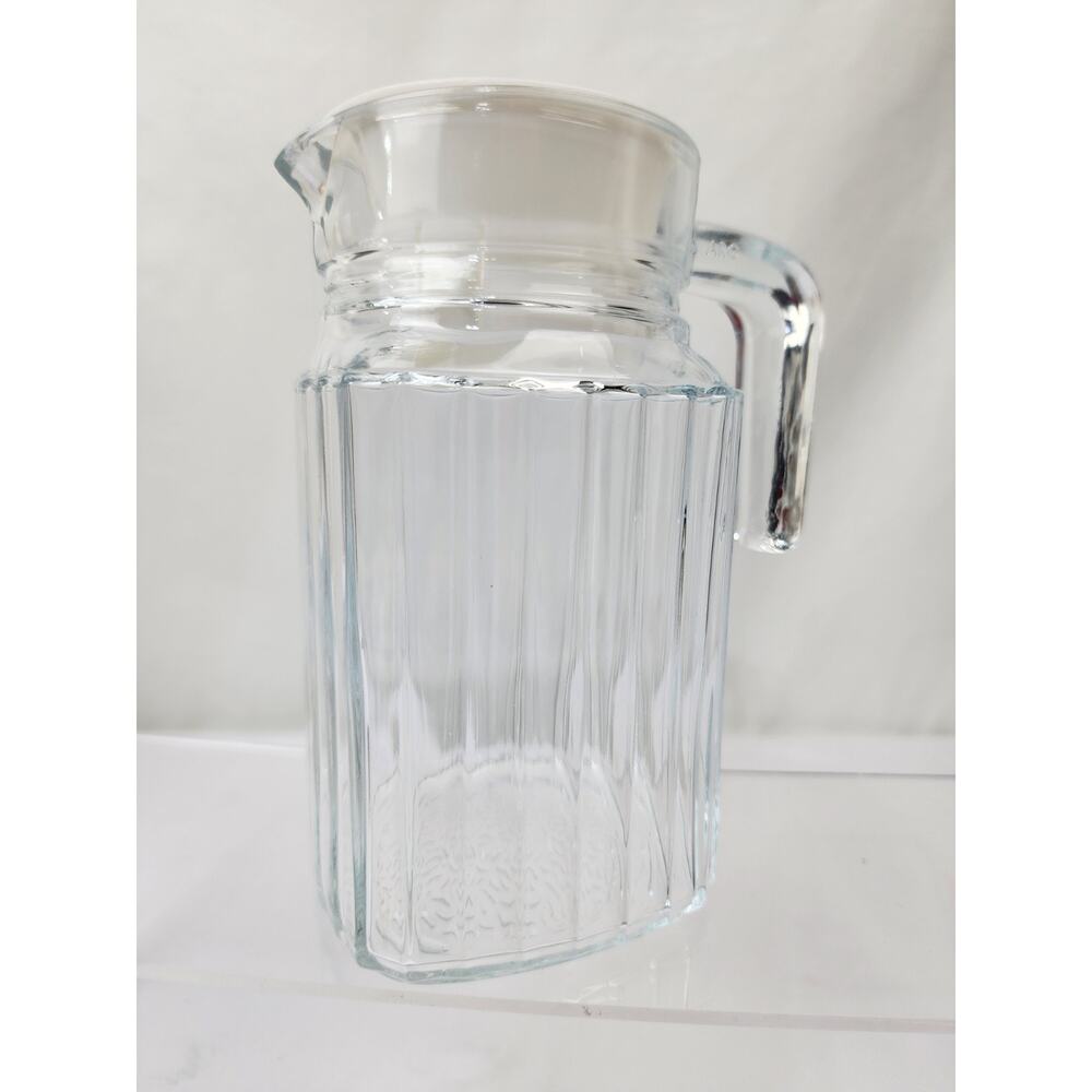 ARC France Small 6" Ribbed Glass 24oz Refrig Bottle Pitcher W/Handle & White Lid
